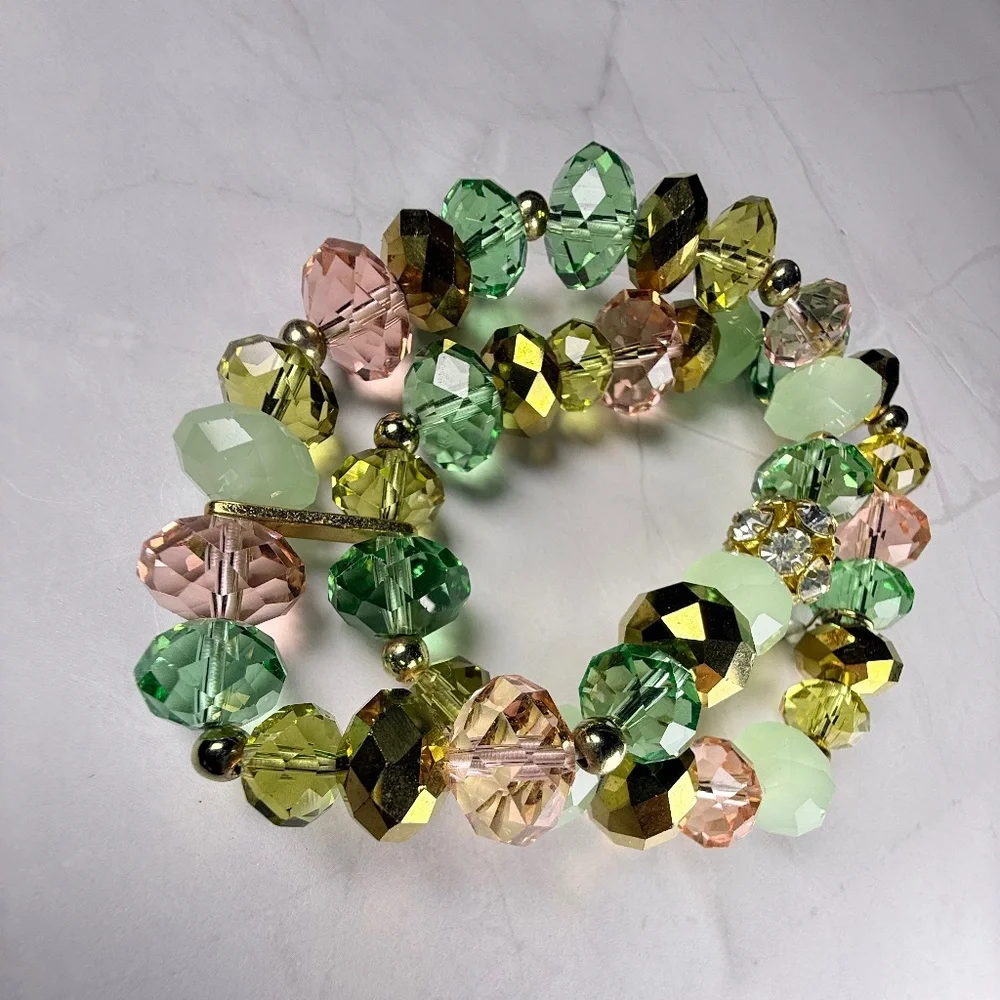 Multi-colored Stretch Crystal and Glass Bracelet - Picture 4 of 6